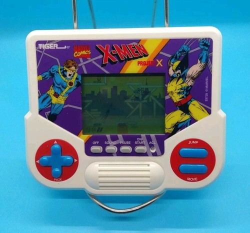 Tiger Electronics X-MEN PROJECT X Handheld Portable Game 2020