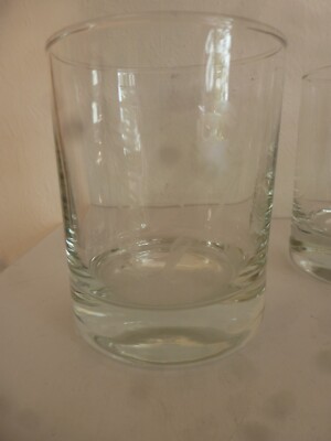 3 Johnnie Walker Tumbler Whiskyglas 2 und 4 cl Eichstrich Party gerade rund 9 cm