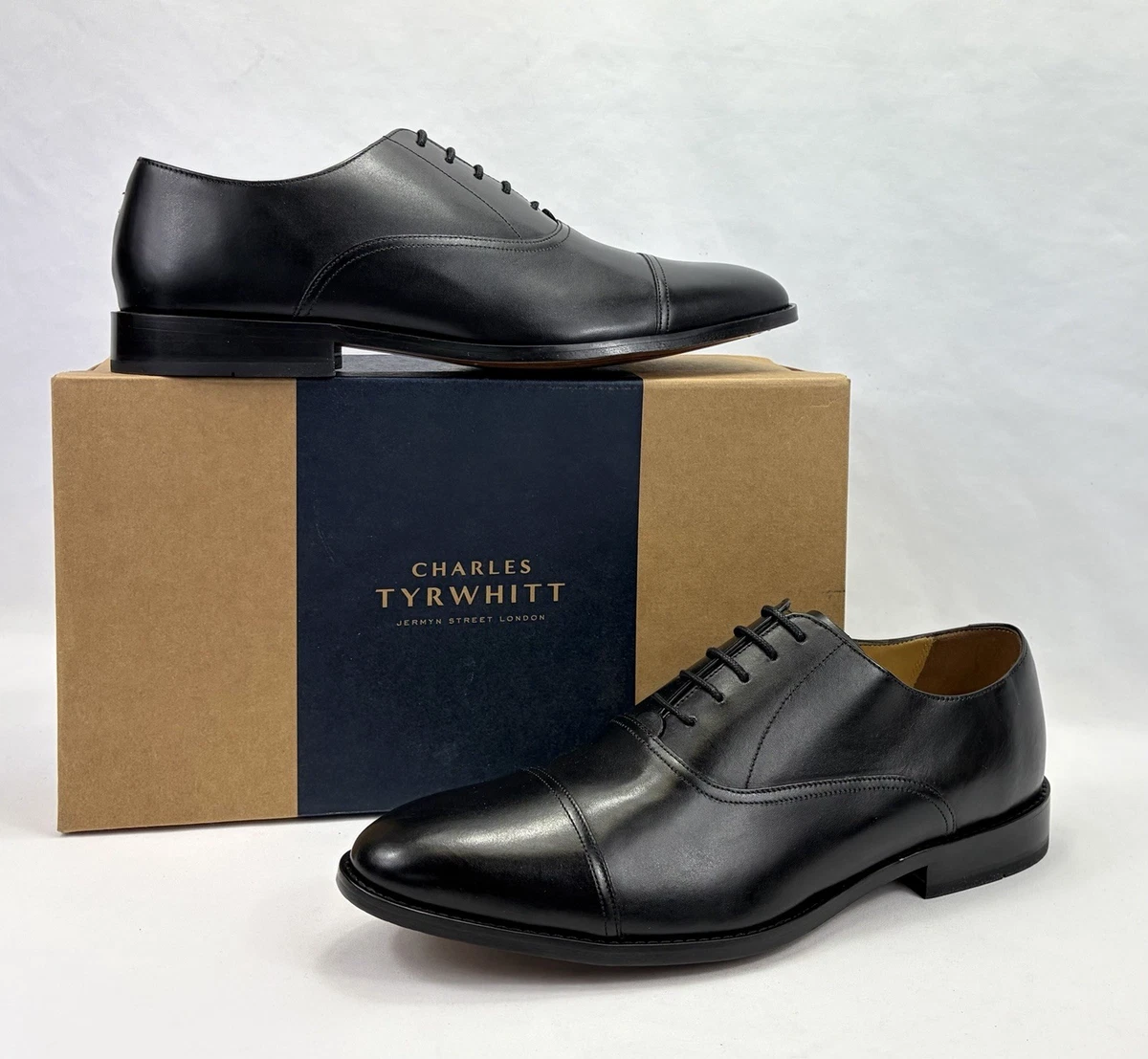 Charles Tyrwhitt Oxford Black Dress Shoes for Men for sale 