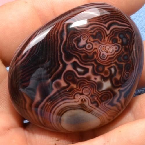 92.3gCrazy Lace SILK Banded Agate Polished Crystal Tumbled Stone Madagascar - Picture 4 of 6