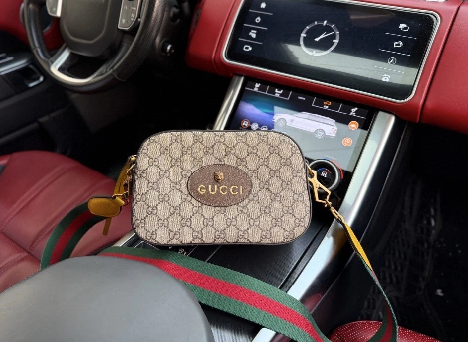 Gucci Messenger Bags for Leather Exterior Women for sale | eBay