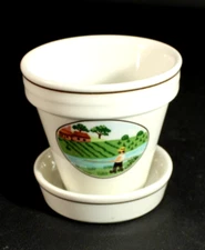 Villeroy & Boch Naif Farmer in Field Planter w/ Underplate 2 7/8" EXCELLENT