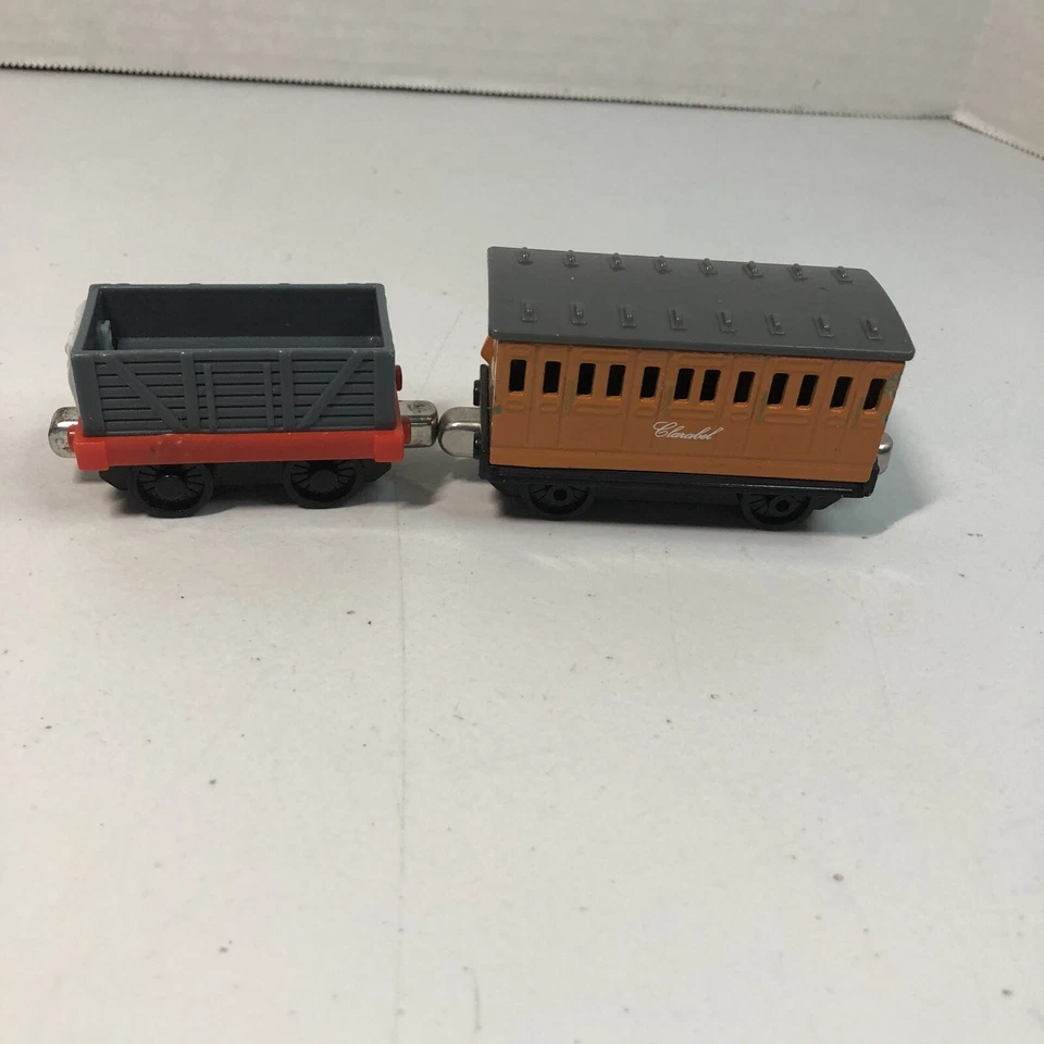 4 Train Cars Tenders Thomas and Friends Take Along Die Cart Learning Curve - Image 2 of 4