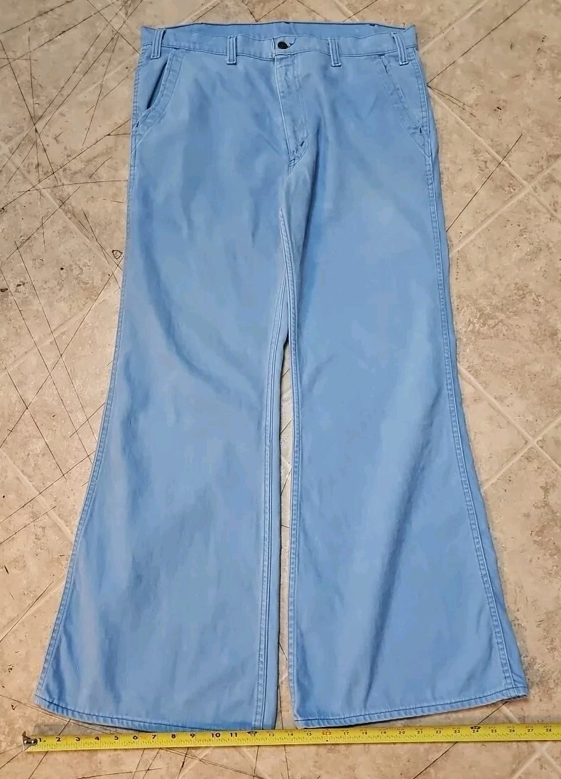VTG Mens Levi's 666 Bell Bottoms single stitch 38 x 33 White VTG Mens Levi's 666 Bell Bottoms single stitch 38 x 33 White