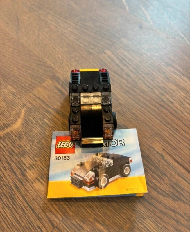 LEGO Creator 30183 Little Car, photo 1 of 2