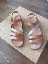 Image of Clarks Womens Cecily Mix Beige Leather Sandals