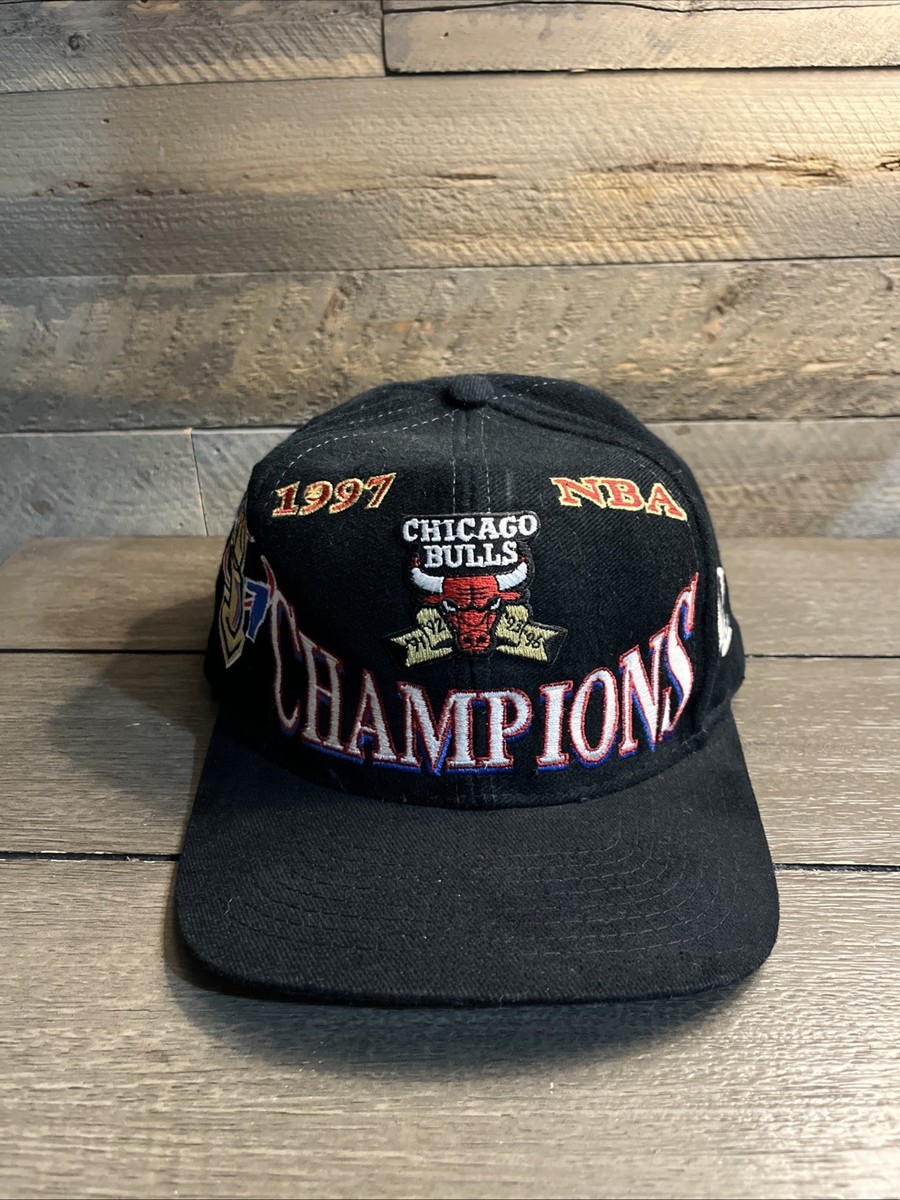 Vintage Chicago Bulls 1997 NBA Finals Champions Logo Athletic