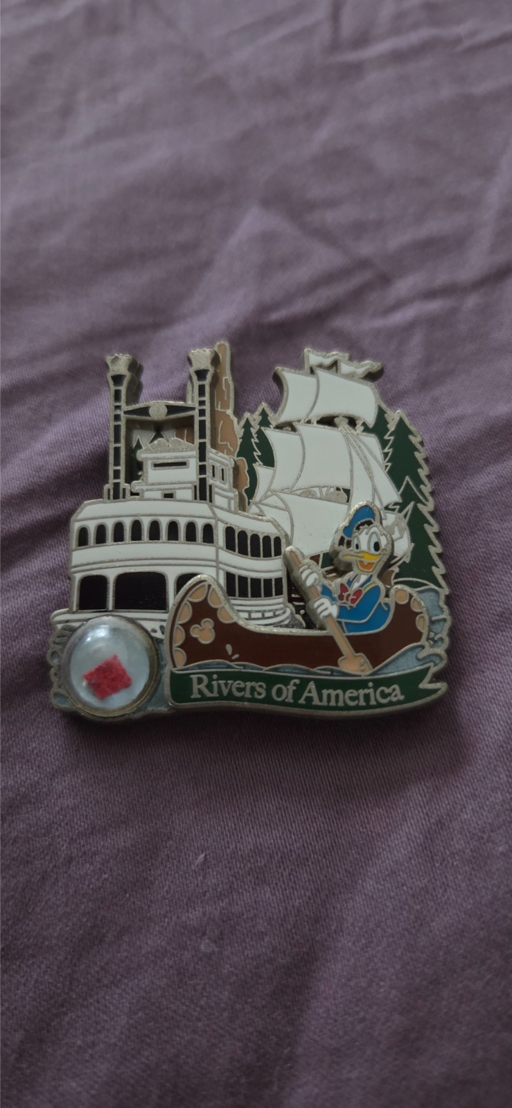 Disney Piece of Disneyland History Rivers of America Donald Duck Pin LE 2000