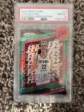 2024 Panini Prizm WNBA Caitlin Clark Fearless Green Pulsar /25 PSA 10