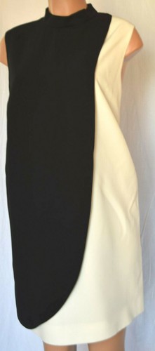 GIVENCHY Off White/Black Sleeveless Round High Neck Overlayed Size 44 - Picture 4 of 11