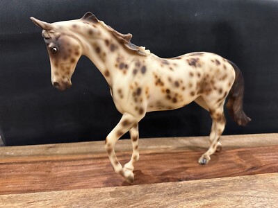 Peter Stone Horse- Nimbus- H & H Winner's Circle Limited Edition 2002. 400 made!