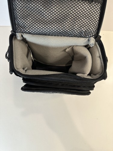 Lowepro Edit 110 Small 7x5x4 Black Padded Canvas Bag Camera Photograhy Travel - Picture 4 of 7