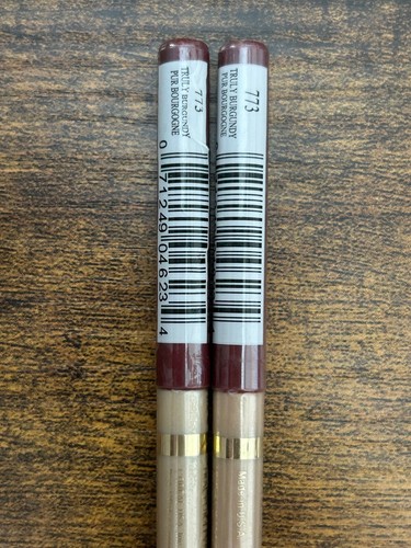 L'Oreal Colour Riche Lip Liner 773 TRULY BURGUNDY - Discontinued - 2 Pack - Picture 2 of 2