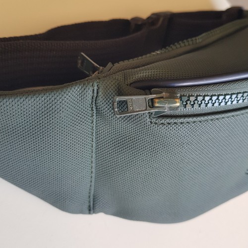 Sac Banane Vintage 80's Kaki Lacoste - Imagen 7 de 10