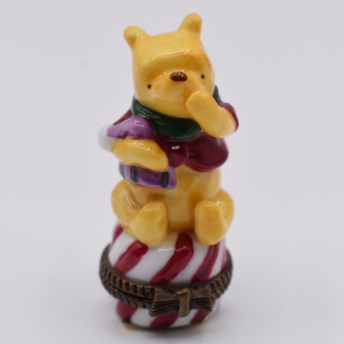 "Pooh on Candy" - The Classic Pooh Series Porcelain Hinged Box