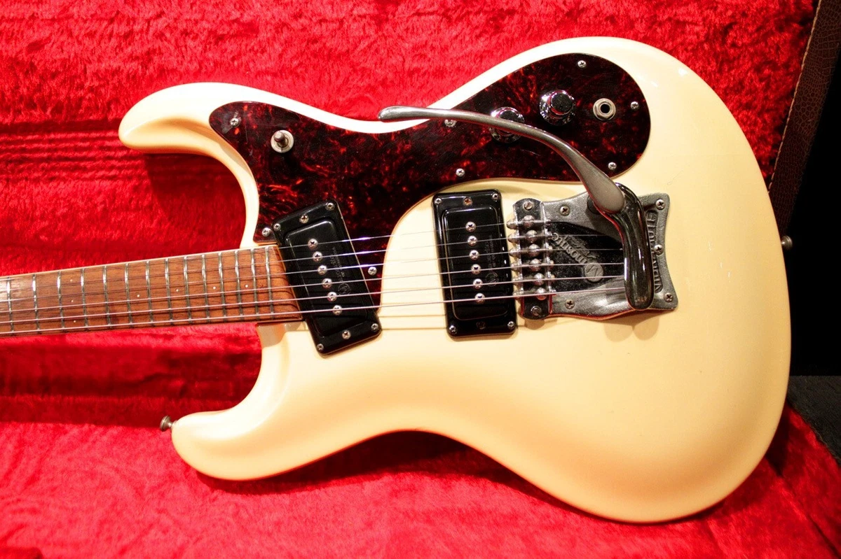 Mosrite Mark I The Ventures Model Vibramute Pearl White 1965