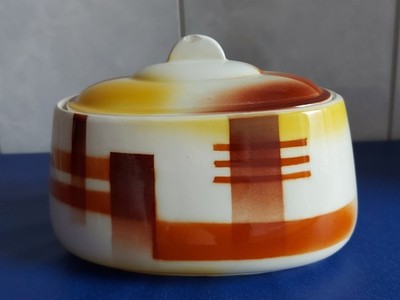 Porzellan Dose-~Hirschauer Steingutfabriken C. & E. Carstens-~Deckeldose -~ Art