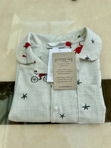 The Little White Company Boys Traditional Father Chrismas Pyjama 3-4 Years -BNWT - Picture 3 of 7