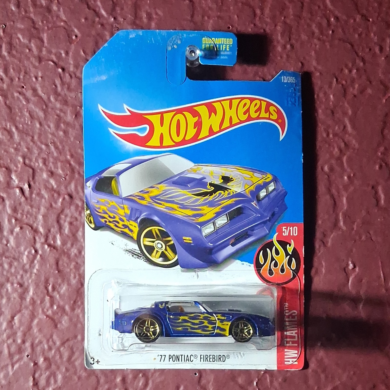 Hot Wheels '77 Pontiac Firebird Blue Flames 1:64 Diecast Car HW Flames Series