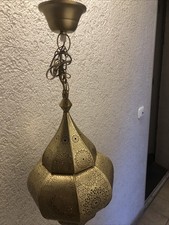 Goldene, orientalische Lampe￼
