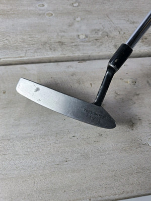 Titleist Dead Center Topsighter TS-251 Golf Putter Right Handed