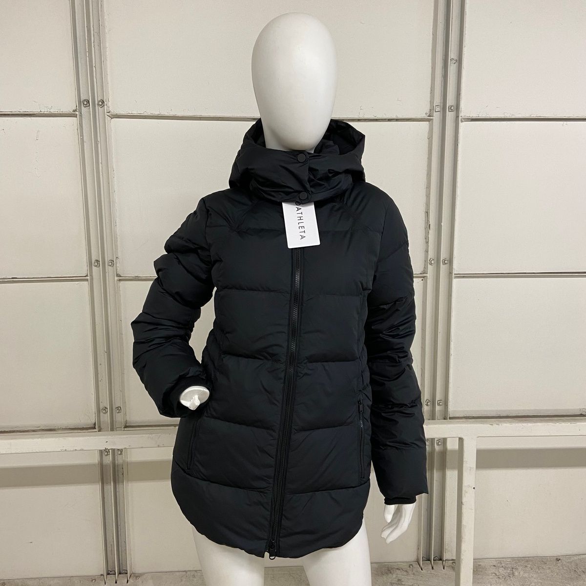 ATHLETA Downtown Puffer Jacket Women's Size ST Black 659091 ATHLETA Downtown Puffer Jacket Women's Size ST Black 659091