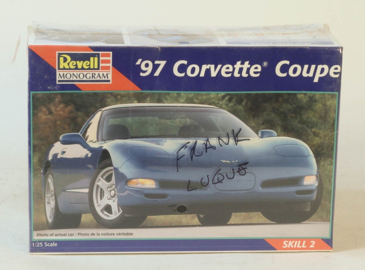 厳選スロットカー　Revell コルベット:used Revell Model Kit '97 Corvette Coupe 1:25 Scale | eBay