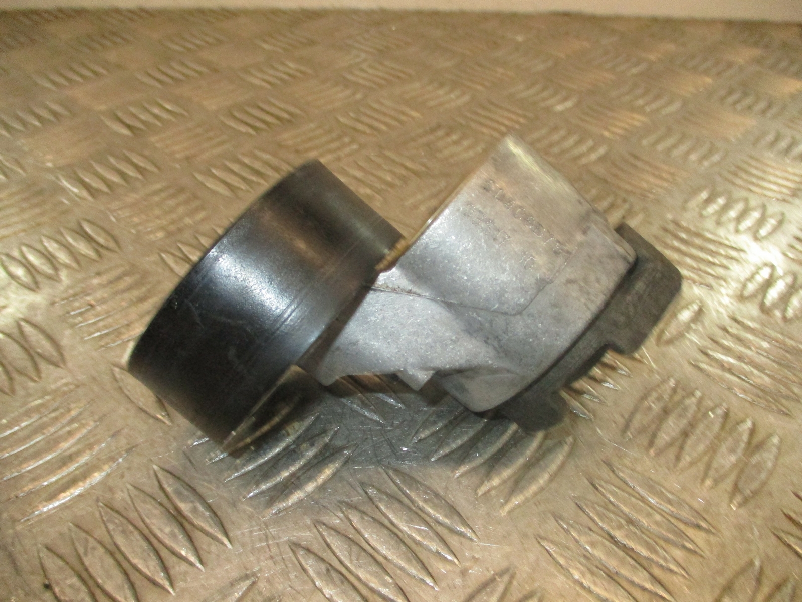 Picture 2 of 6
