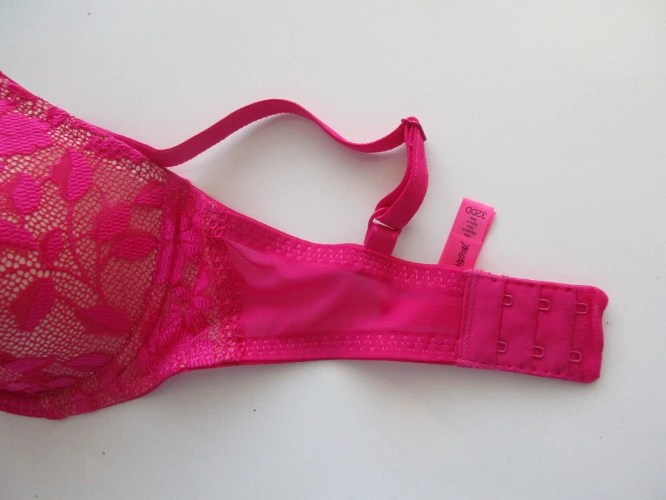 Betsey Johnson 723801 Starlet Lace Balconette UW Bra Hot Pink 32DD B315.DD32 - Image 4 of 4