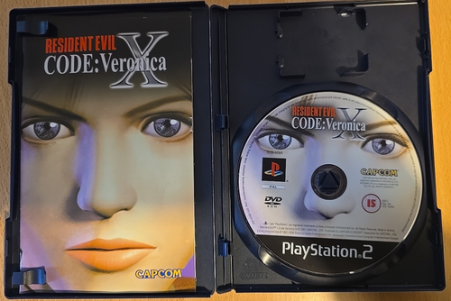 Resident Evil: Code: Veronica X (Sony PlayStation 2, 2001) - Bild 3 von 3