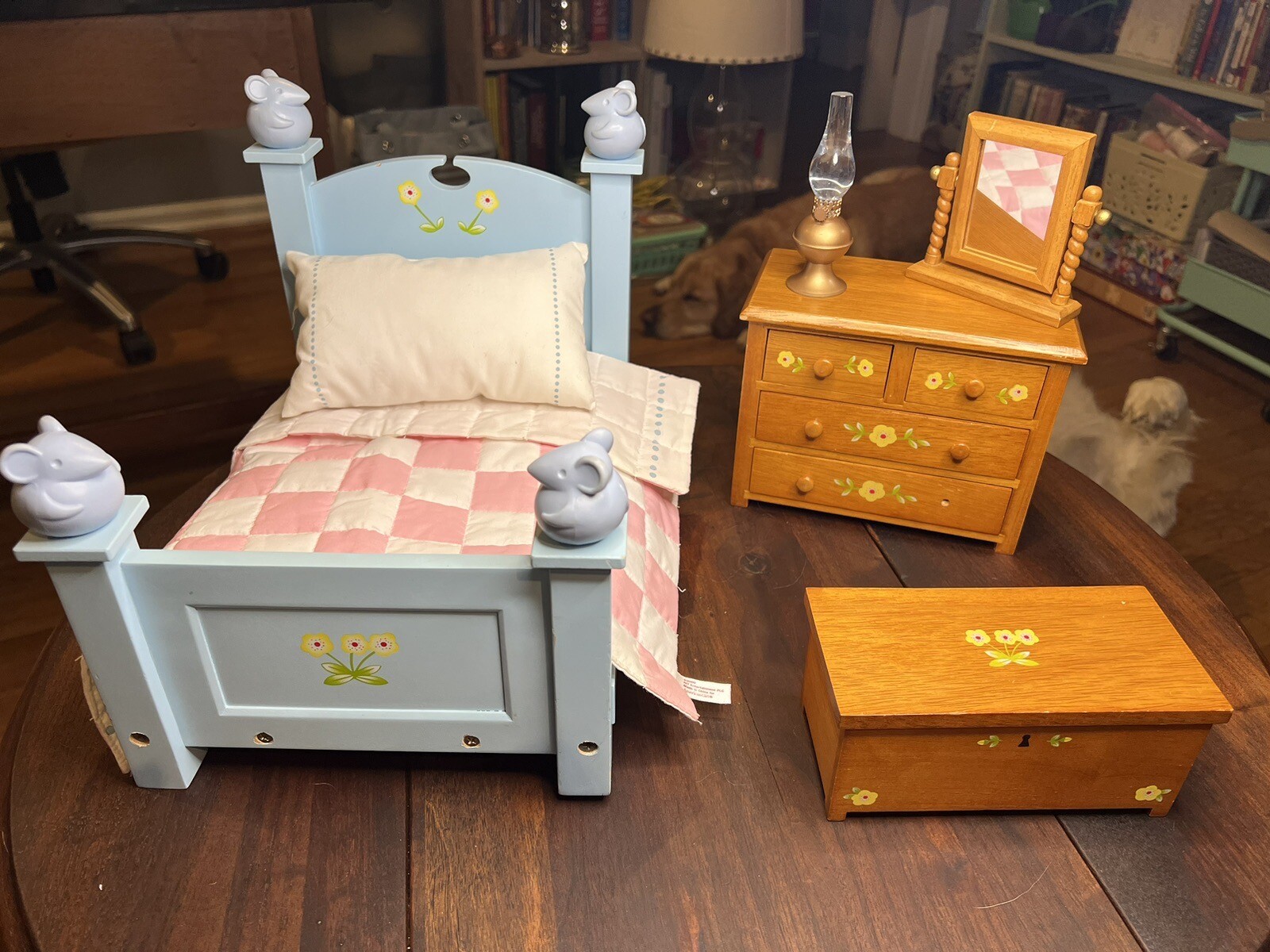 Angelina Ballerina Bedroom Set Bed Toy Chest Dresser Mirror Bedding Oil Lamp EUC eBay