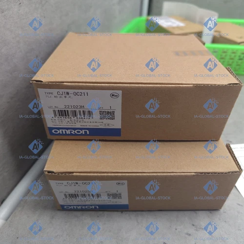 1PC New OMRON CJ1W-OC211 with Warranty