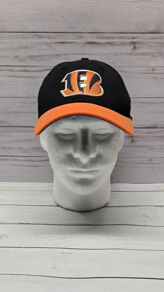 Cincinnati Bengals New Era Team Classic 39Thirty Flex Fit Hat S / M NFL