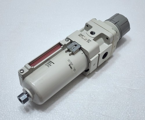 SMC AW40-03BG-8-A Filter Regulator AW4003BG 0.05-0.7MPa - 第 1/9 張圖片