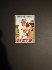 1967 Topps Mets Star Cleon Jones Gold Cup Rookie Baseball Card #165. rookie card picture