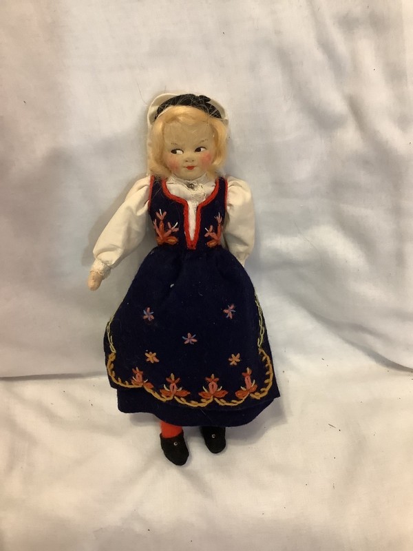 Ronnaug Petterson vintage Norweigan doll