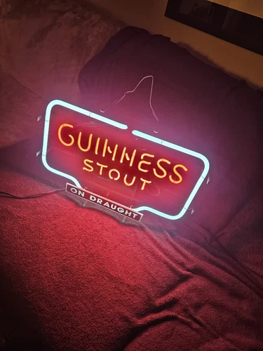 Vintage rare  Guinness Stout Beer Neon Bar Sign on draught Irish 21x14 lighted