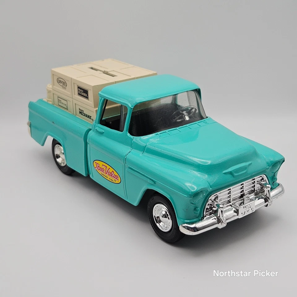 De colección ERTL 1955 camioneta pickup banco verde azulado hardware de valor real GMC con licencia hecha en EE. UU. Foto 2 de 4