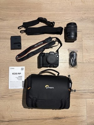Canon EOS RP Spiegellose Systemkamera Kit RF 24-105mm f/4-7,1 IS Schwarz