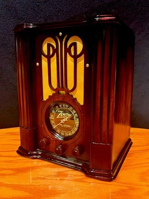 Old Wood Vintage Antique Restored Art Deco Radio Converted to a Bluetooth SPK!