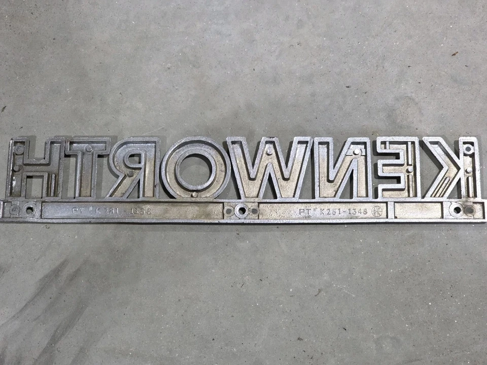 Kenworth K281-1348 14" Hood Emblem Name Plate Logo - Image 2 of 2