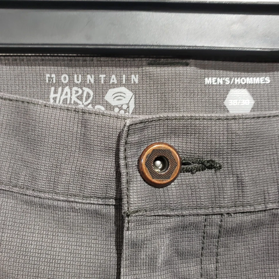 Pantalones de senderismo Mountain Hardware de lona gris 38/30 LEER Foto 2 de 4