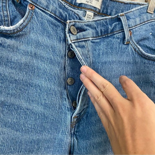 Abercrombie & Fitch Curve Love The Dad High Rise Crossover Waist Jeans size 12 - Picture 5 of 9
