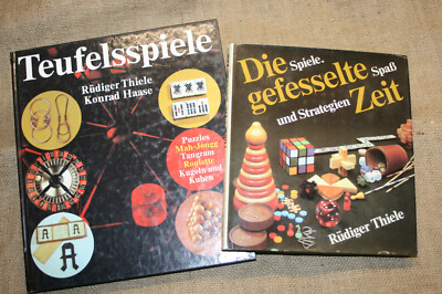 2 Bücher alte klassische Spiele Knobeleien Tangram Roulette Würfel Brettspiele