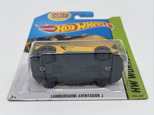Hot Wheels Lamborghini Aventador J Yellow #196/250 HW All Stars 2014 HW Workshop - Picture 6 of 8