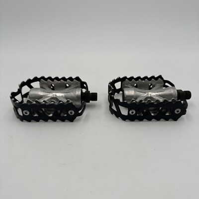 SR Sakae MTP-110 Pedals Old School BMX Double Cage 9/16 in SR Sakae MTP-110 Pedals Old School BMX Double Cage 9/16 in