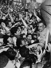Egyptian Premier Nasser Greeted By Emotional Crowds 1954 HISTORIC OLD PHOTO