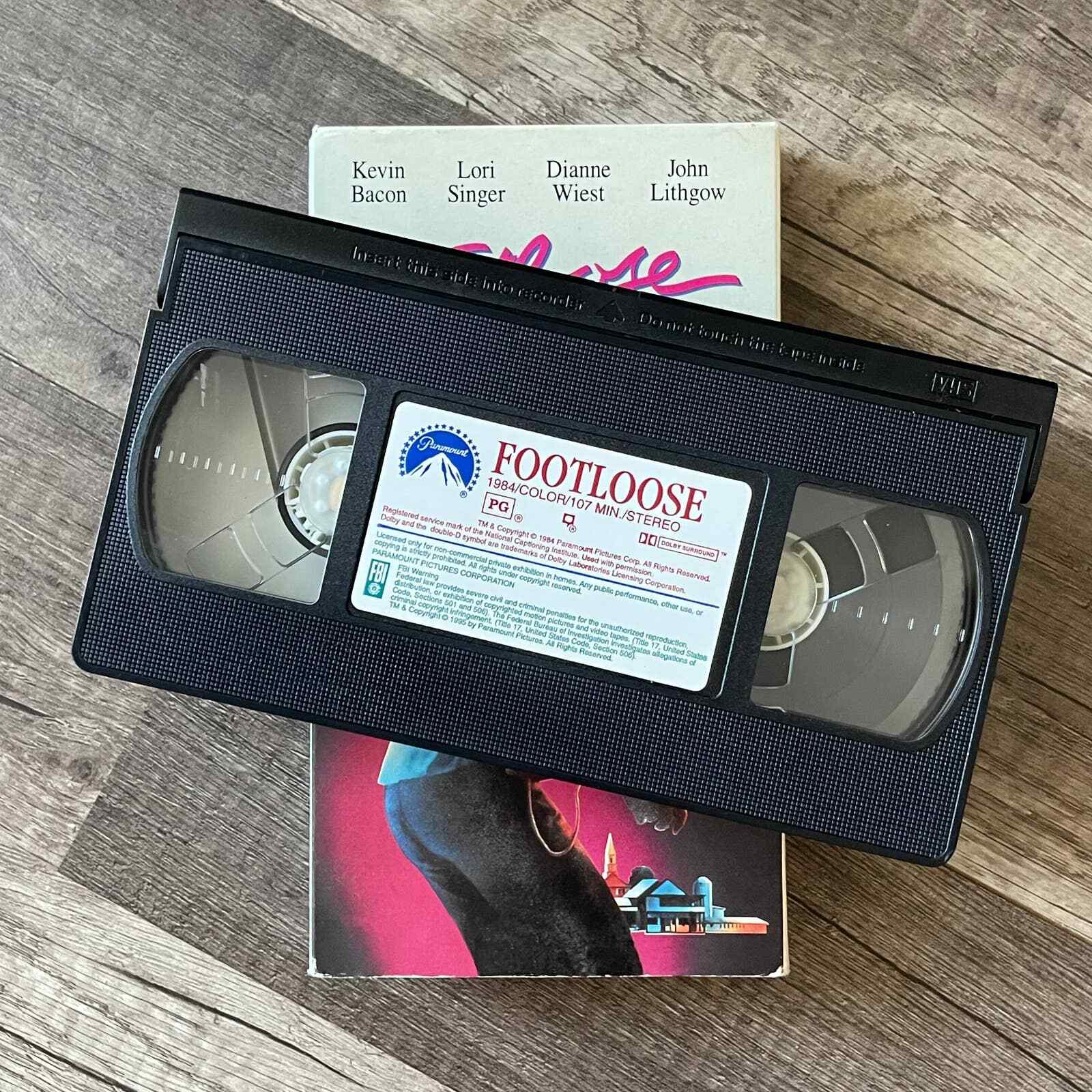 FOOTLOOSE VHS Kevin Bacon, Lori Singer Dianne Wiest John Lithgow