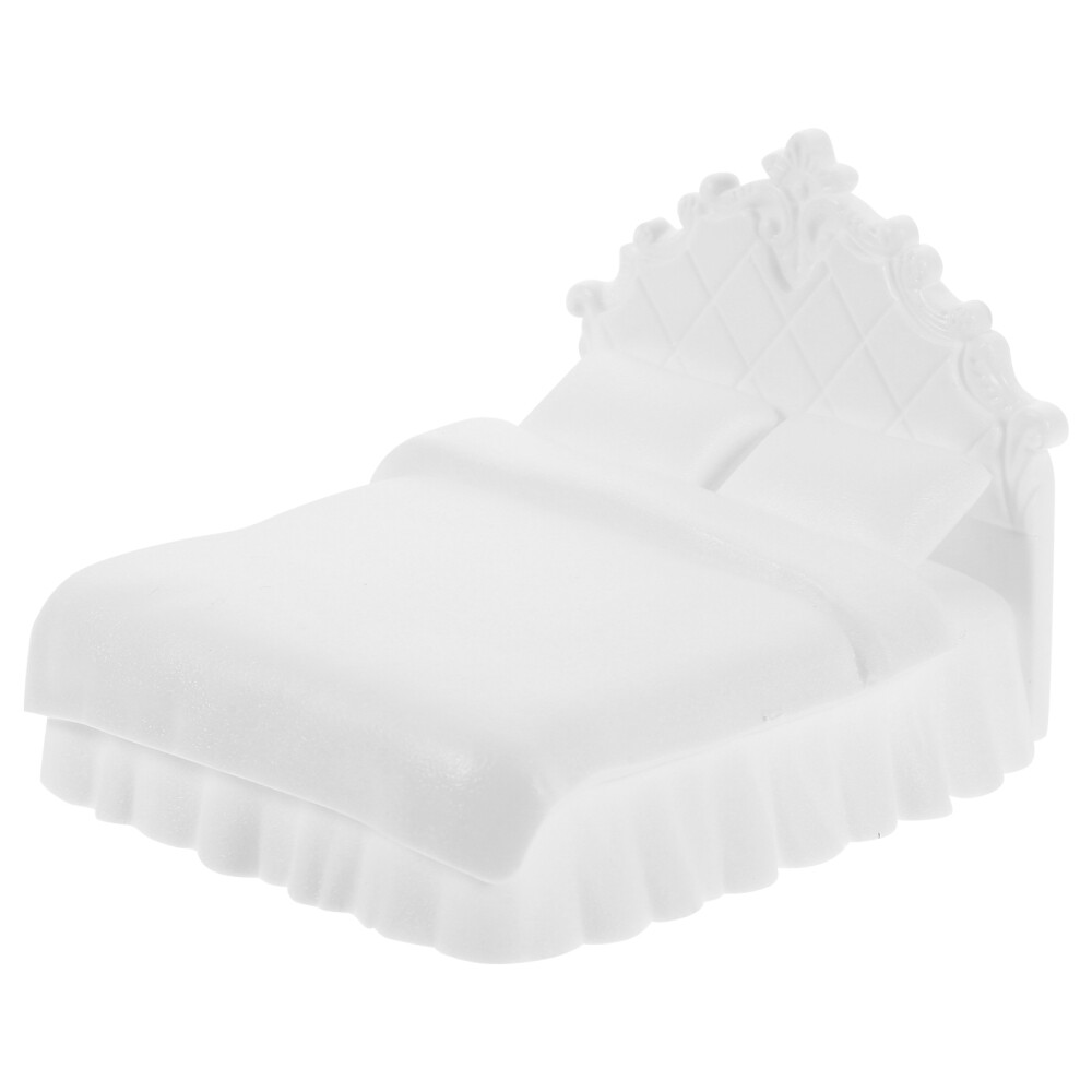 Miniature Figurines for Kids Bedroom Furniture Dolls