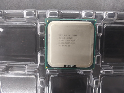 Intel Xeon Socket 771 2833mhz 1333mhz E5440 (SLANS)